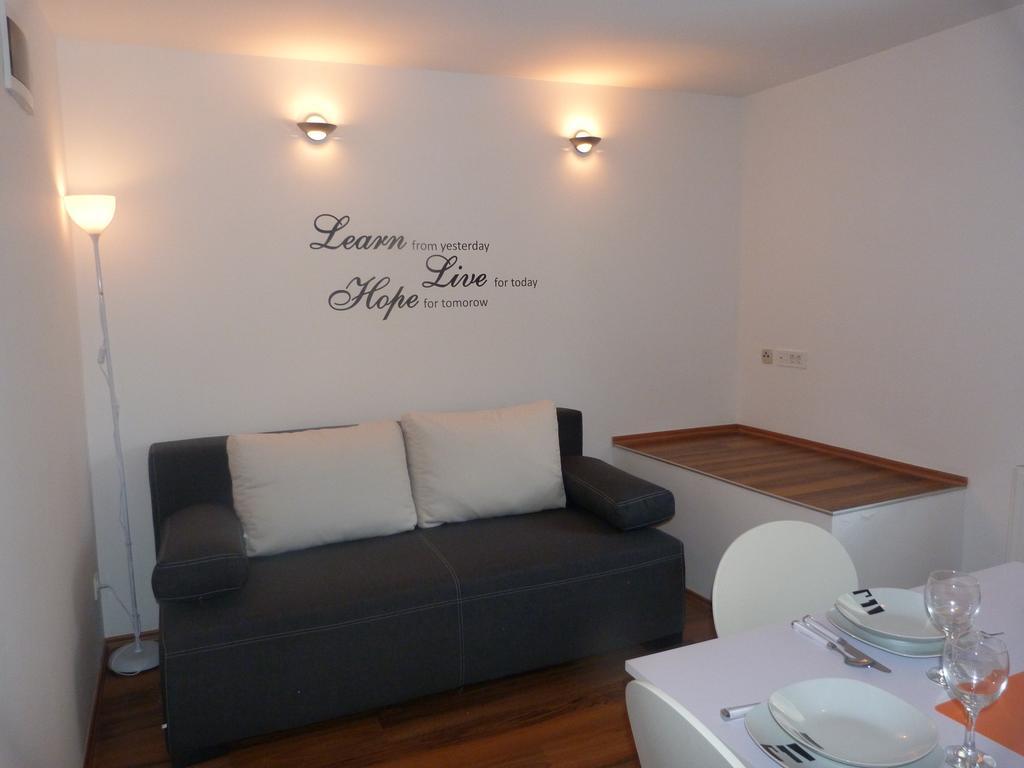 Apartments Luxe Self Check In Ζάγκρεμπ Δωμάτιο φωτογραφία